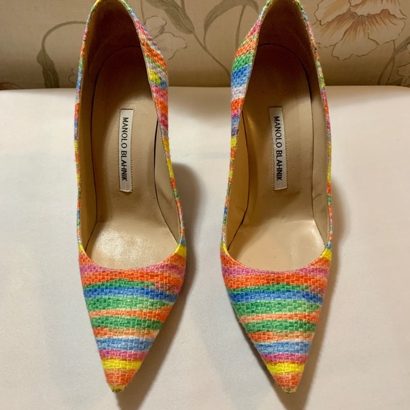 Manolo Blahnik BB Rainbow Colorful Striped Pointed Toe Heels - Size 38 - Picture 4 of 7